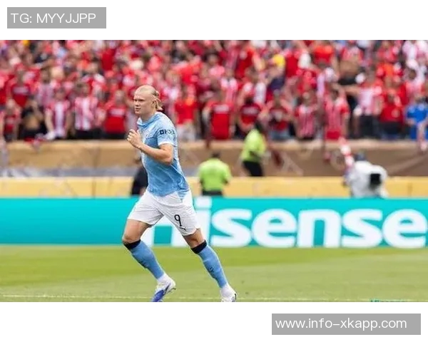 奥赖利谈左后卫表现提升哈兰德跑位能力令人赞叹